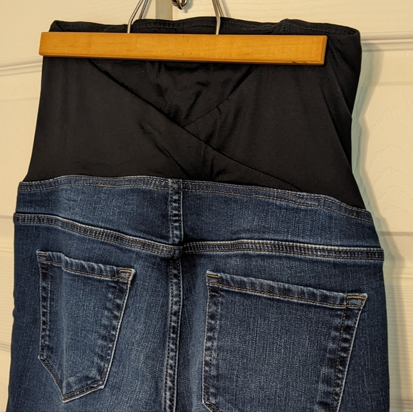 Isabel Maternity Skinny Jeans - Picture 3 of 4